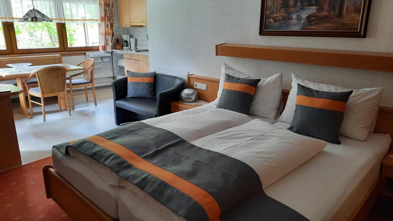 Gaestehaus Almrausch, Ferienanlage Mit Pool Nassereith Εξωτερικό φωτογραφία