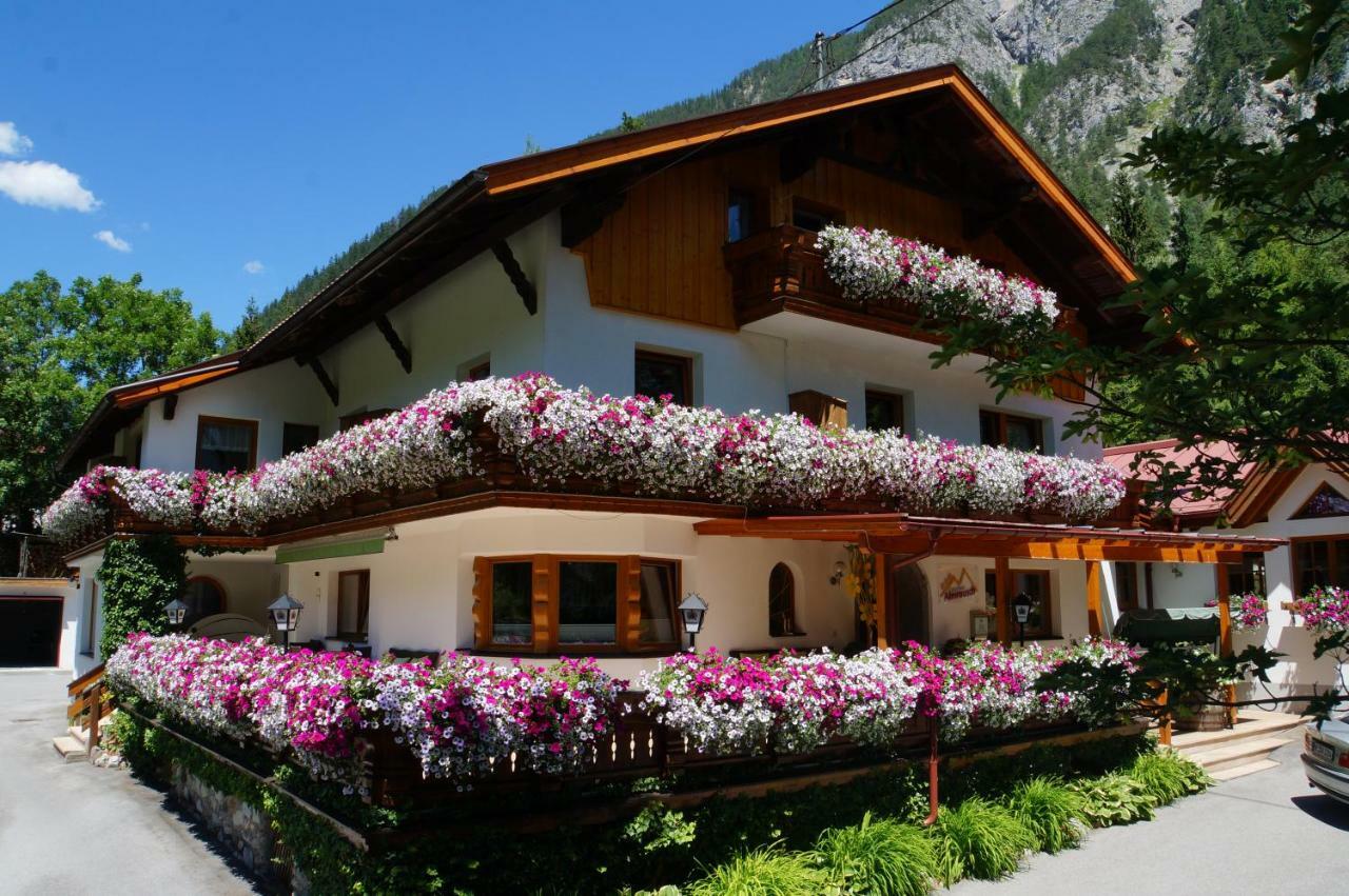 Gaestehaus Almrausch, Ferienanlage Mit Pool Nassereith Εξωτερικό φωτογραφία