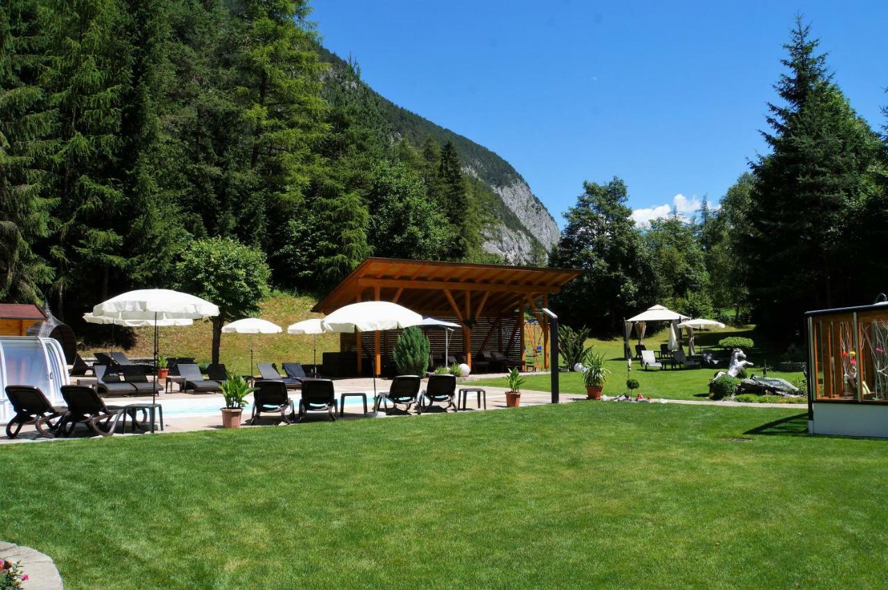 Gaestehaus Almrausch, Ferienanlage Mit Pool Nassereith Εξωτερικό φωτογραφία